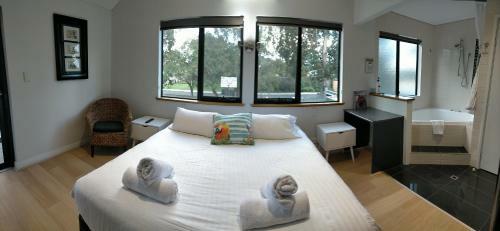 Dunsborough Bay Village Resort Apartments & Suites