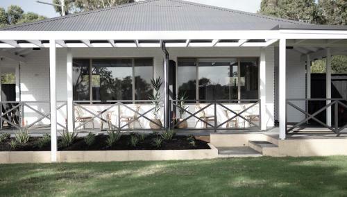 South West Escapes