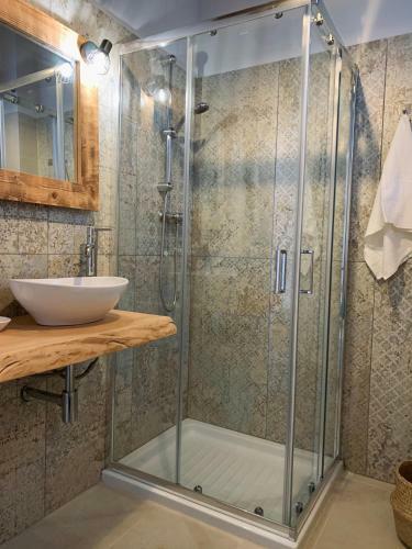 Hostal Casa Nostra - Garda Rooms