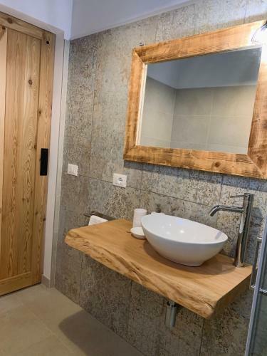 Hostal Casa Nostra - Garda Rooms