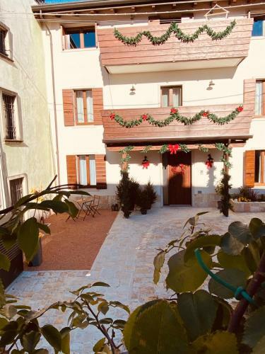 Hostal Casa Nostra - Garda Rooms