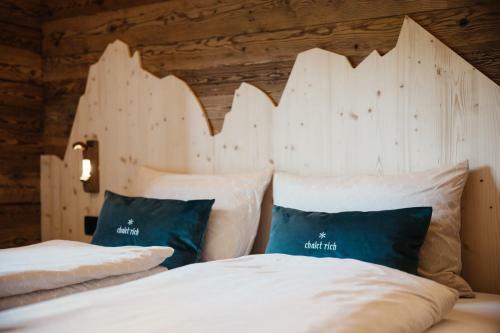 Chalet Rich
