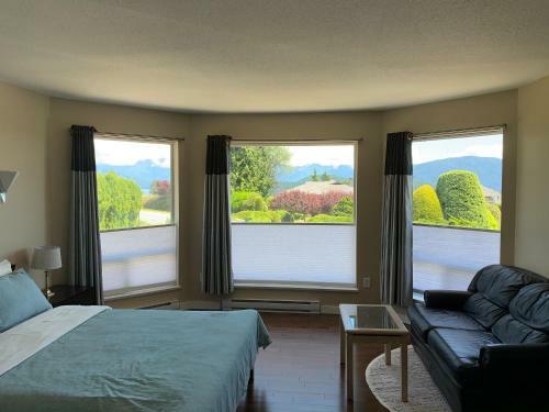 Bed & Breakfast Bay Mountain Lookout Suites