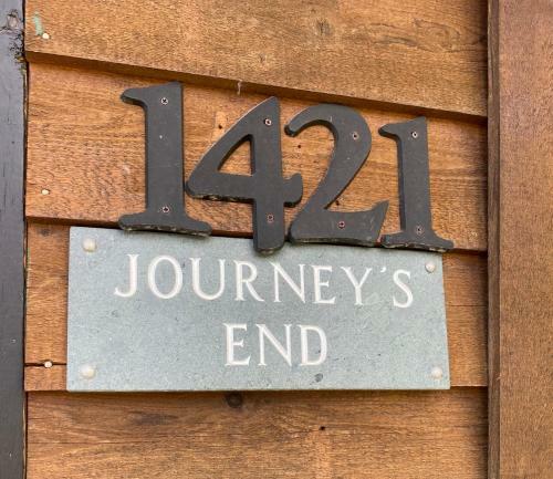 Apartamento Journey's End - 2 Bed 1 Bath Suite