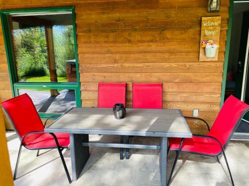 Apartamento Journey's End - 2 Bed 1 Bath Suite