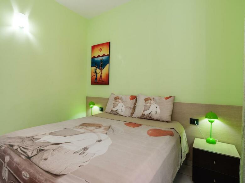 Pleasant Apartment In Reitani With Air-conditioning