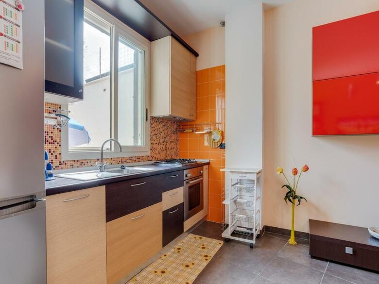 Pleasant Apartment In Reitani With Air-conditioning