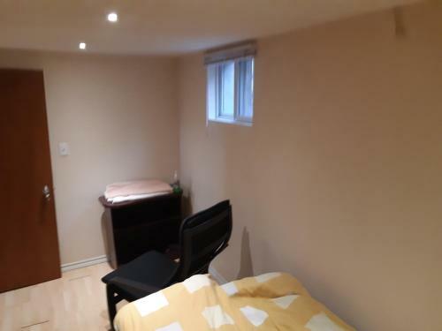 Hostal Mcmaster Accommodations