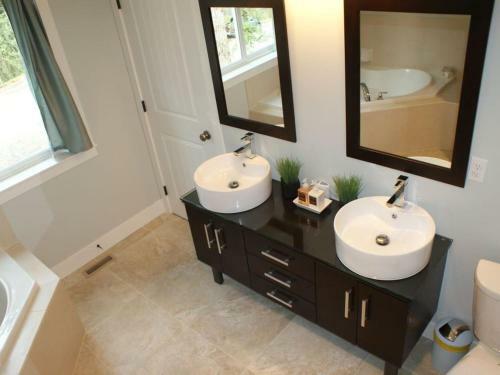 Hope Vacation Rental