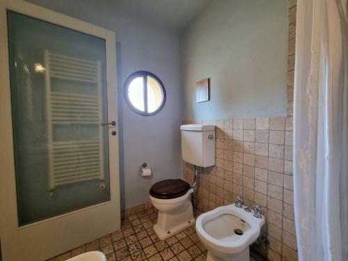 Delightful Holiday Home In Toscana With Shared Pool