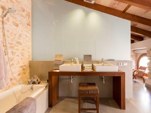 Hotel De Interior Ca�n Beia