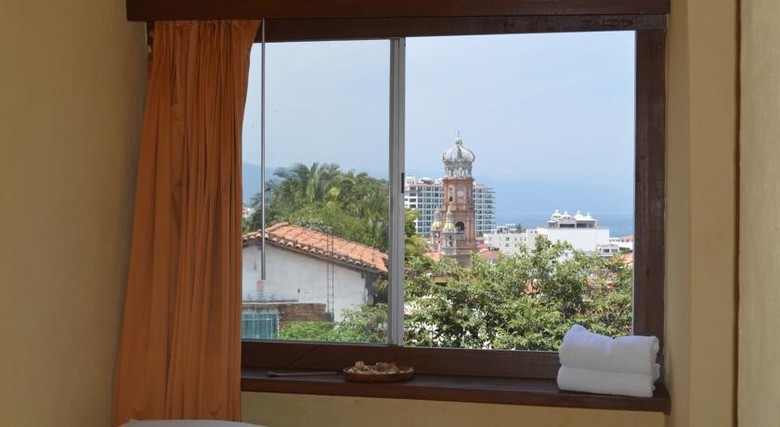Albergue Hostal Vallarta Suites