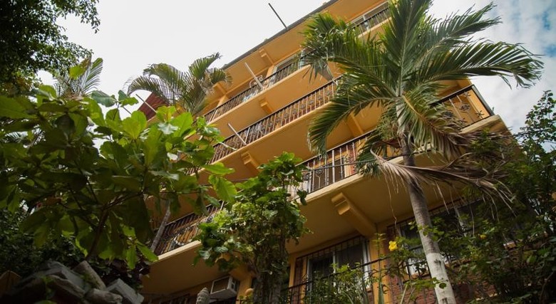 Albergue Hostal Vallarta Suites