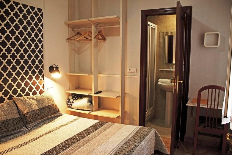 Hostal Escala Luna
