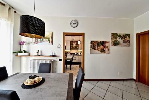 Modern- Family Apartment Halfway Between Milano And Como