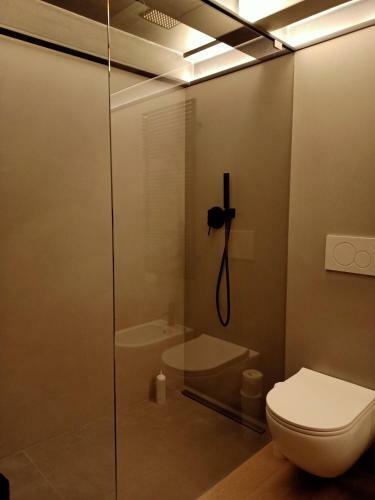 Hostal V&v Rentroom Design