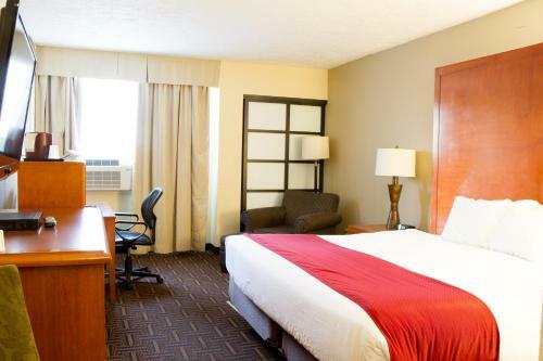 Hotel The Homestay Inn & Suites