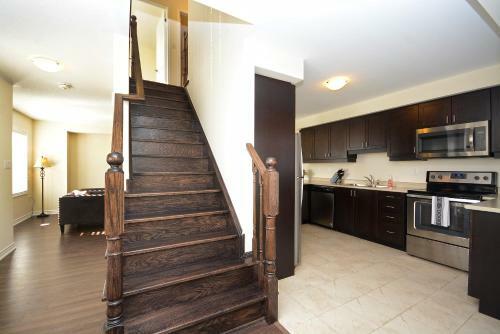 Townhome Collection By Royal Stays - Milton On