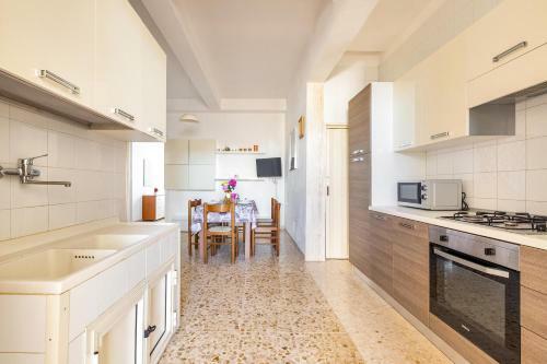 Aura Apartments