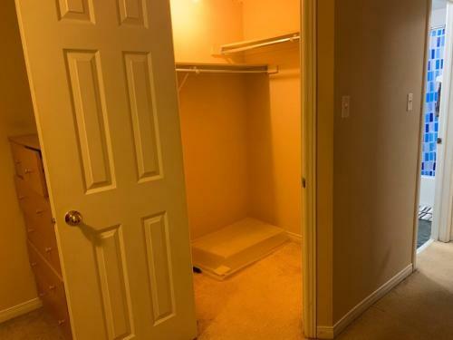 Entire Private 3-bedroom House With Parking Included