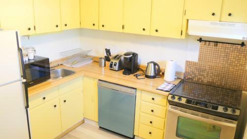 Applewood Gardens Apartment