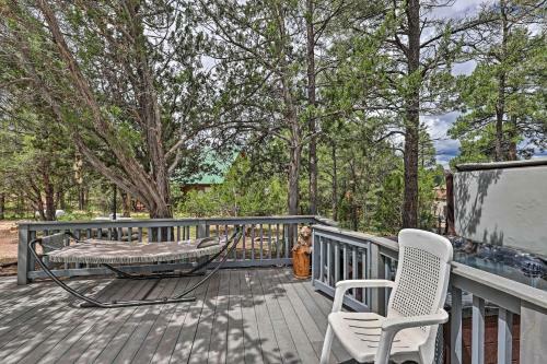 Overgaard Cabin With Hot Tub, Fire Pit And Deck!
