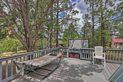Overgaard Cabin With Hot Tub, Fire Pit And Deck!