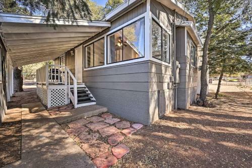 Payson Sunshine Cottage - Pets Welcome!