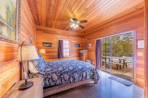 Wooden Nickel Cabins