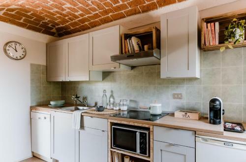 Lindhouse - Country House A Govone