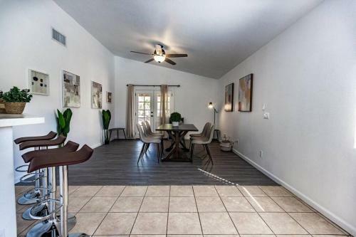Mountain View 4b2b Ranch Home In Oro Valley