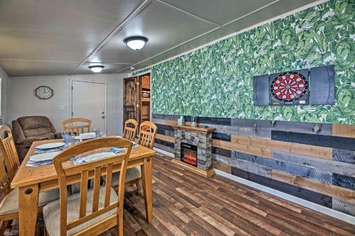 Updated Payson Retreat With Patio, Grill And Yard!