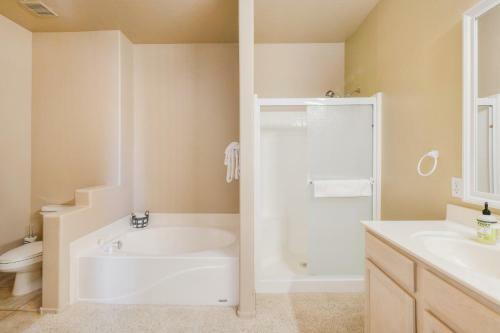 3 Bed 2 Bath Apartment In Oro Valley