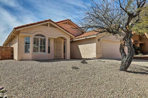 Modern Home With Patio And Mtn Views, 9 Mi To Tucson