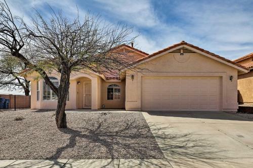 Modern Home With Patio And Mtn Views, 9 Mi To Tucson