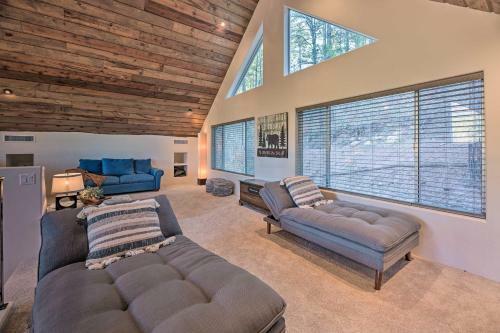 Cabin 404 Payson Getaway With Deck Mtn-views!