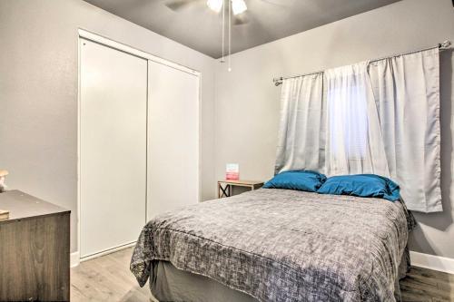 Sunny Peoria Oasis With Private Pool And Grill!