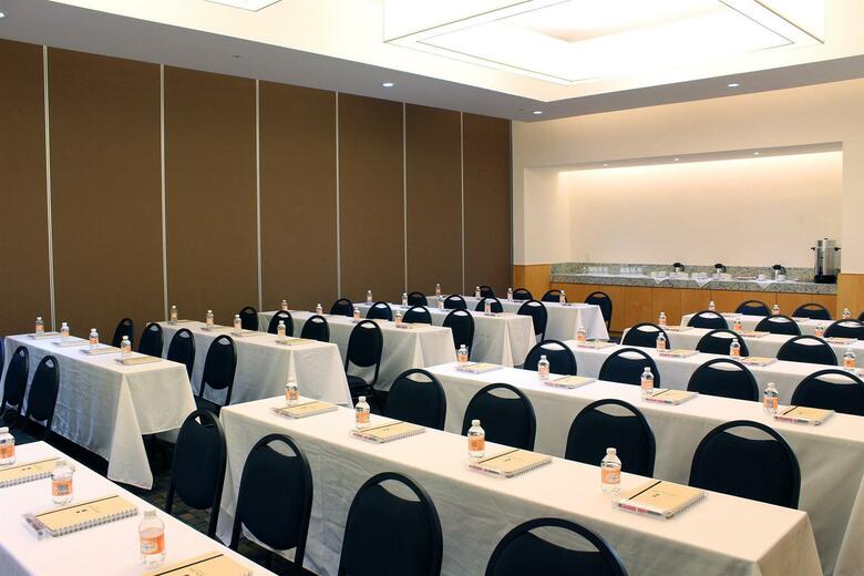Hotel Fiesta Inn Chetumal