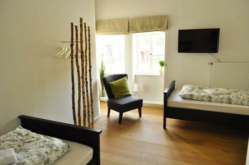 Art Hotel & Hostel