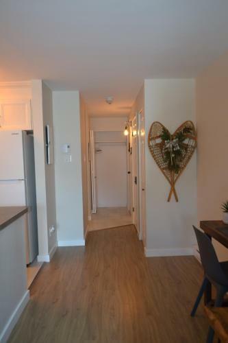 Elegant Apartment - View On Lake Tremblant & Mountain
