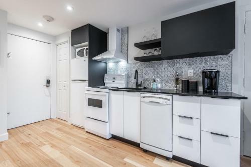 Apartamento Mont-plaisant Studio With Fireplace And Pool Access - 203