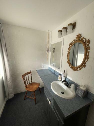 The Aztec Motel & Creative Space