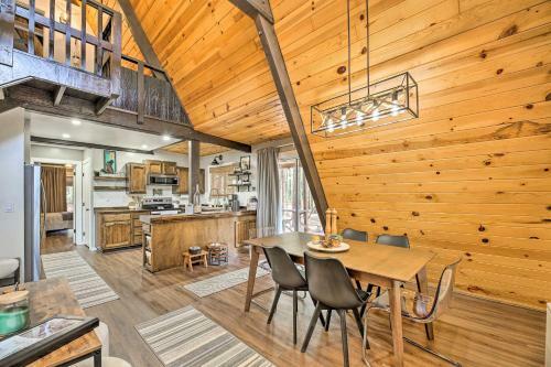 Warm A-frame Cabin With Pet-friendly Amenities