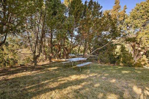 Family-friendly Eagar Retreat With Large Deck!