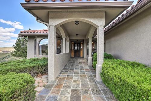 Arizona Villa With Deck And Views 5 Mi To Prescott!