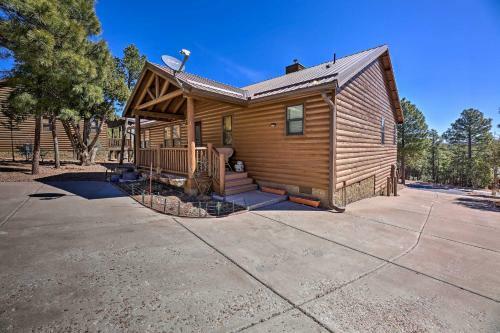 Scenic Show Low Cabin With Huge Deck And Grill!
