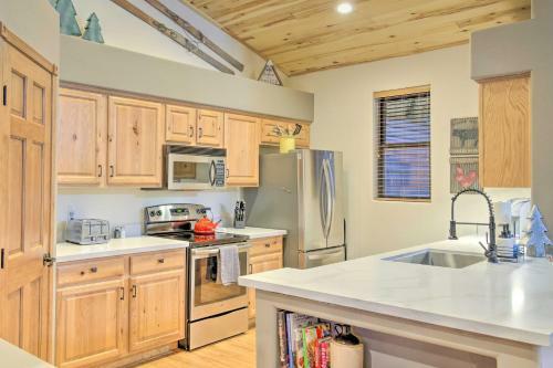 Torreon Show Low Escape With Grill And Fire Pit!