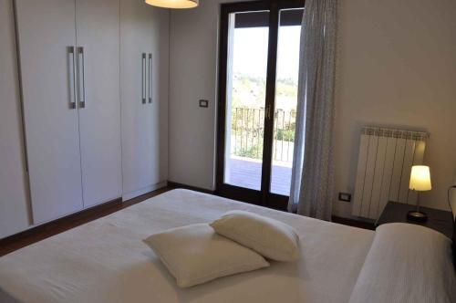 Apartments In Polpenazze Del Garda 22552