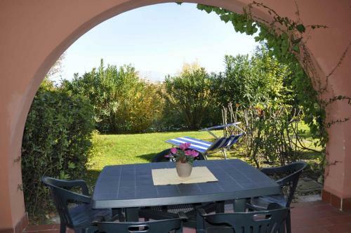 Apartments In Polpenazze Del Garda 22552