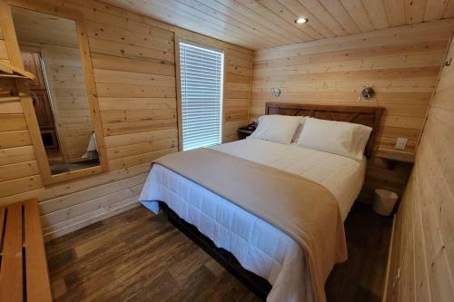Grand Canyon Ridge #77 -tiny Home -20 Min From South Rim-glamping Site